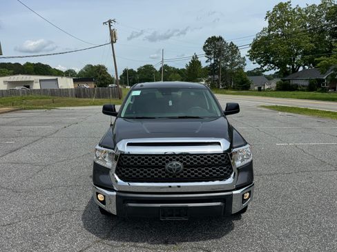 Used 2018 Toyota Tundra SR5 image 10