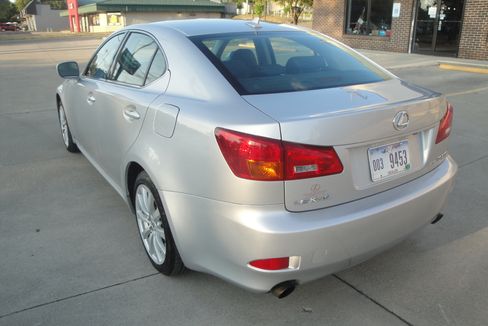Used 2008 Lexus IS 250 image 7