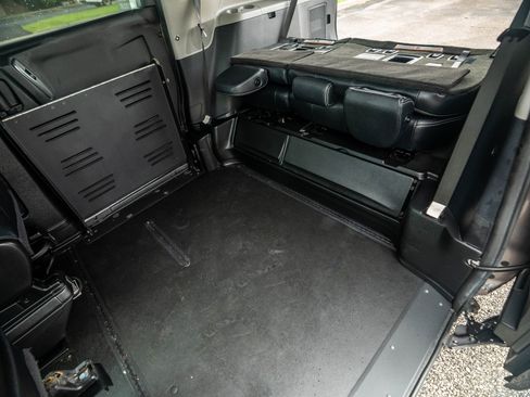 Used 2015 Toyota Sienna SE image 52