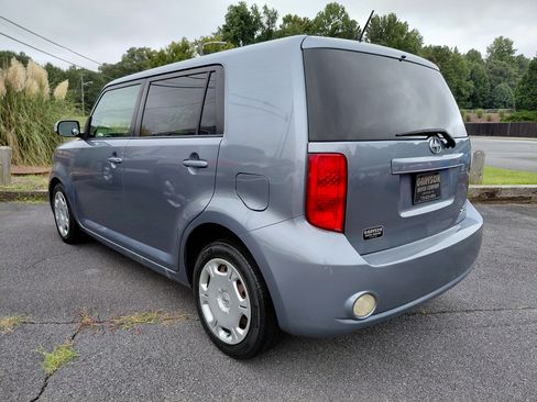 Used 2009 Scion xB image 5