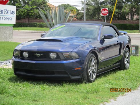 Used 2012 Ford Mustang GT image 1