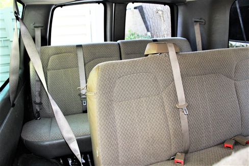 Used 2018 Chevrolet Express 3500 LT image 22