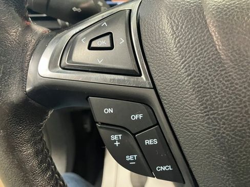 Used 2017 Ford Fusion Titanium image 18