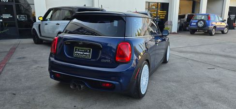 Used 2015 MINI Cooper S image 6