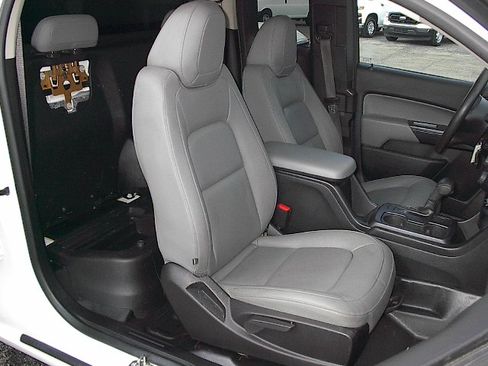 Used 2020 Chevrolet Colorado W/T image 13