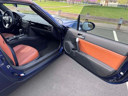 Used 2008 MAZDA MX-5 Miata Grand Touring image 12