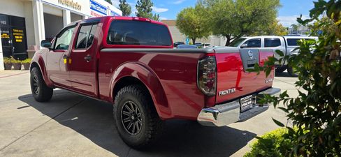 Used 2008 Nissan Frontier SE image 11