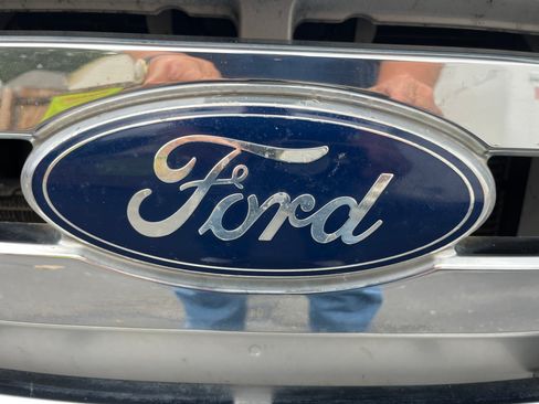 Used 2011 Ford Ranger XLT image 16