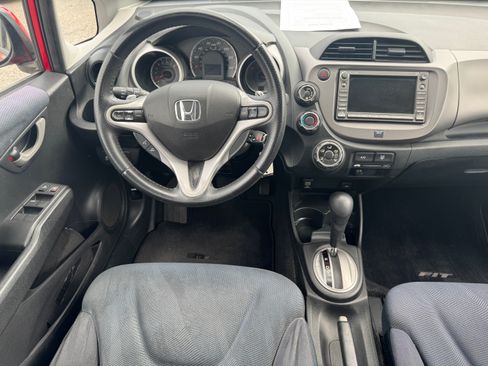 Used 2011 Honda Fit Sport image 22