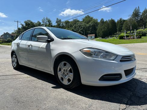 Used 2016 Dodge Dart SE image 5