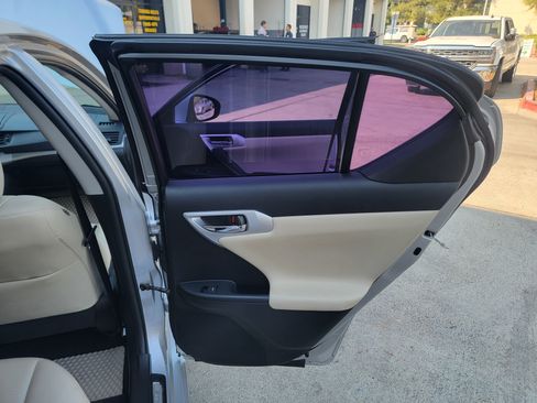 Used 2012 Lexus CT 200h Premium image 25