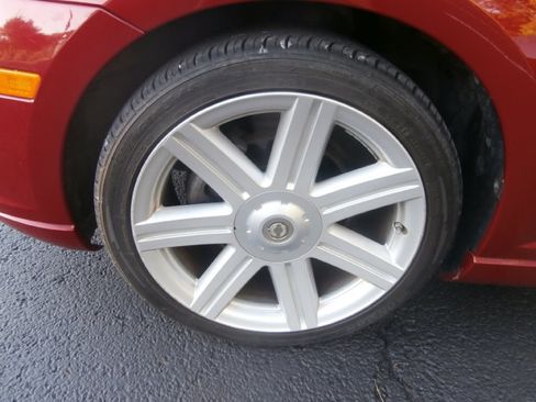 Used 2005 Chrysler Crossfire Limited image 24