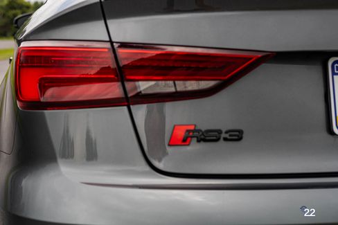 Used 2018 Audi RS 3 image 12