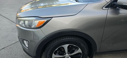 Used 2016 Kia Sorento EX-L image 47