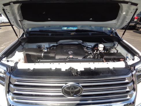 Used 2019 Toyota Tundra Limited image 70