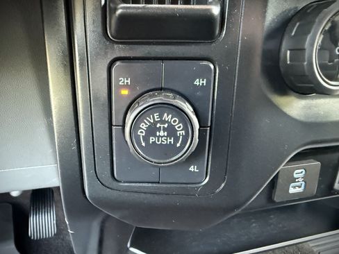 Used 2023 Ford F150 XL image 30