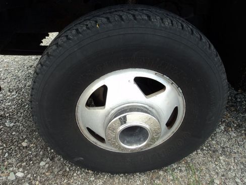 Used 1999 Ford F350 Super Duty XL image 4