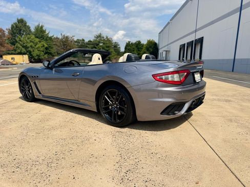 Used 2018 Maserati GranTurismo MC image 9