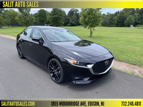 Used 2024 MAZDA MAZDA3 Sport image 1