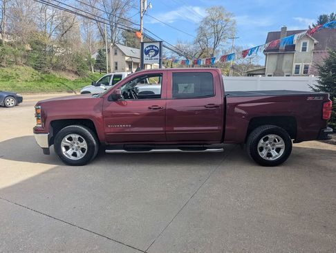 Used 2015 Chevrolet Silverado 1500 LT image 2