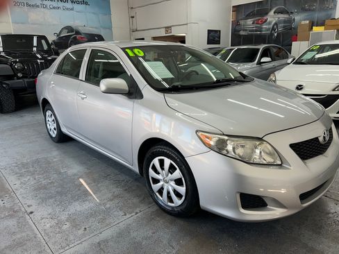 Used 2010 Toyota Corolla LE image 9