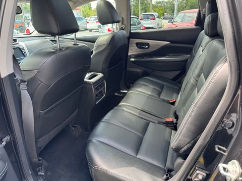 Used 2018 Nissan Murano SL image 11