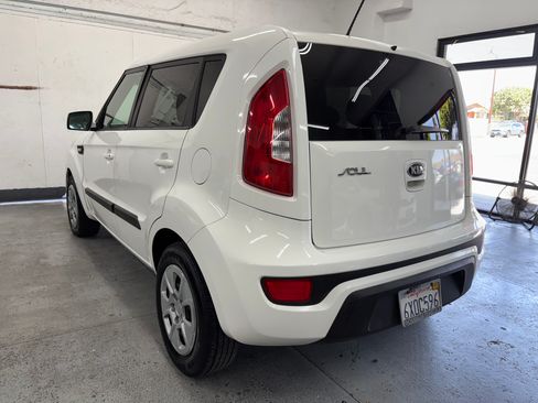 Used 2013 Kia Soul image 6
