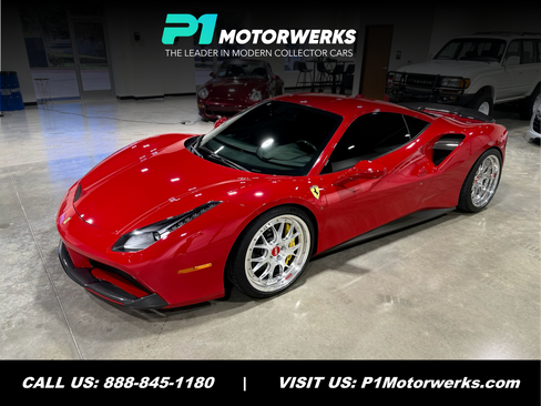 Used 2016 Ferrari 488 GTB image 1