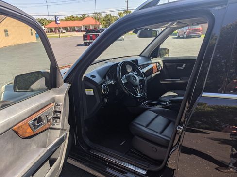 Used 2014 Mercedes-Benz GLK 350 image 5
