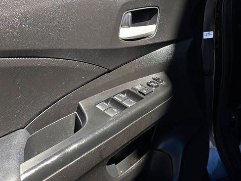 Used 2015 Honda CR-V LX image 17