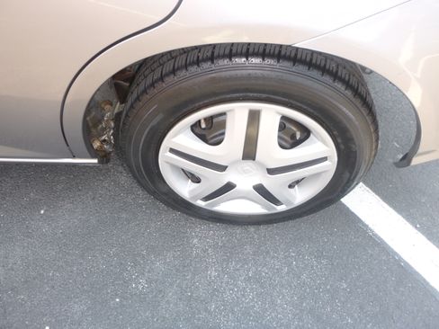 Used 2008 Honda Fit LX image 9
