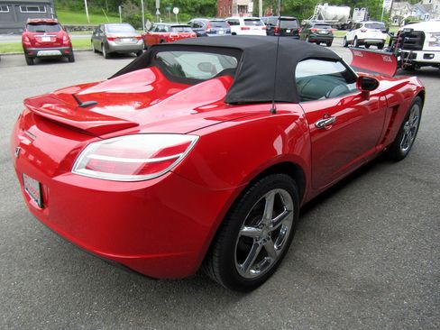 Used 2008 Saturn Sky image 4