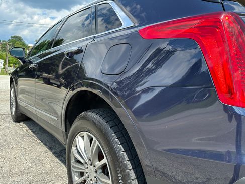 Used 2017 Cadillac XT5 Luxury image 7