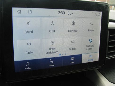 Used 2022 Ford Explorer image 12