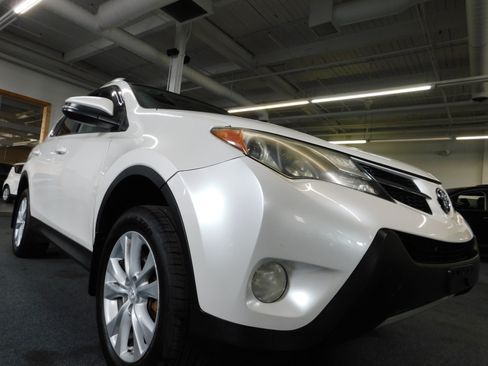 Used 2013 Toyota RAV4 Limited image 18