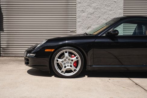 Used 2008 Porsche 911 Carrera S image 16