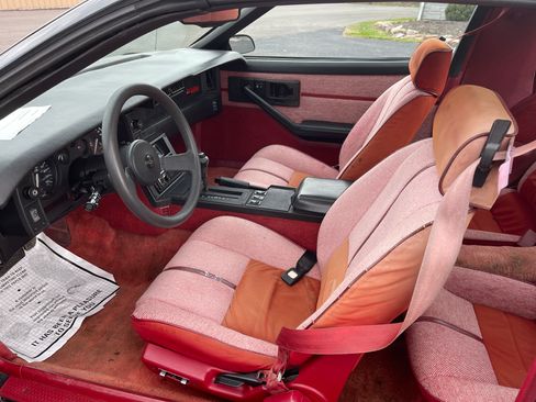 Used 1989 Chevrolet Camaro IROC-Z image 8
