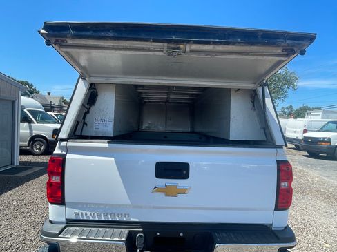 Used 2018 Chevrolet Silverado 2500 image 18