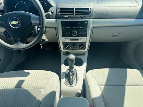Used 2010 Chevrolet Cobalt LT image 21