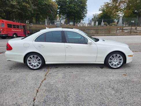 Used 2008 Mercedes-Benz E 350 image 3