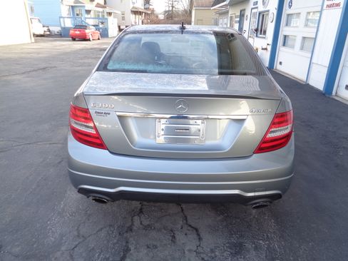 Used 2012 Mercedes-Benz C 300 image 9