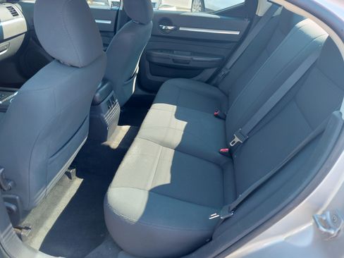 Used 2010 Dodge Charger SE image 12