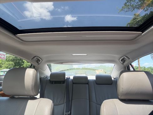 Used 2007 Toyota Avalon Limited image 28