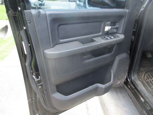 Used 2012 RAM 1500 Sport image 10