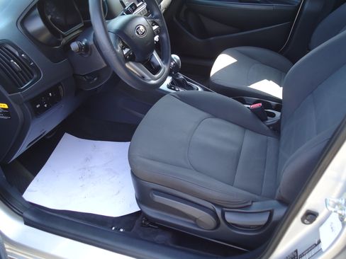 Used 2015 Kia Rio LX image 8