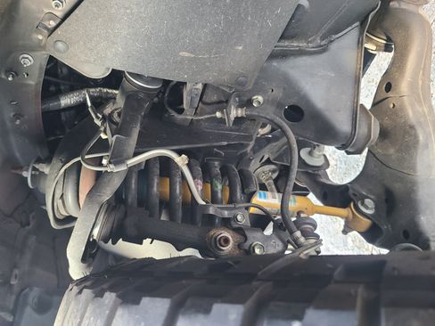 Used 2018 Toyota Tacoma TRD Off-Road image 24