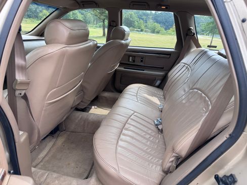 Used 1996 Buick Roadmaster Estate image 15