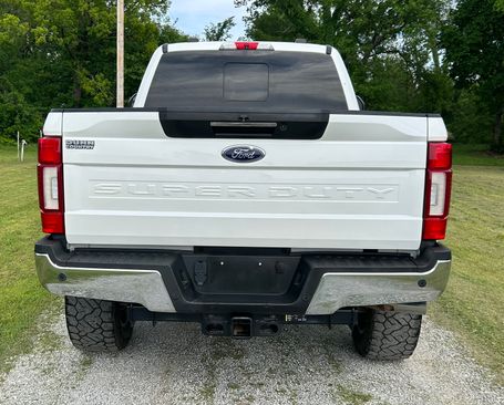 Used 2021 Ford F250 Lariat image 4
