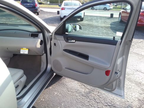 Used 2008 Chevrolet Impala LT image 26
