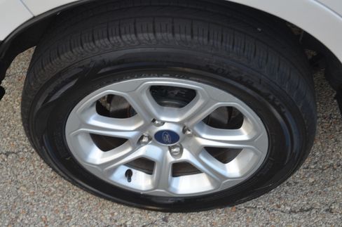 Used 2019 Ford EcoSport SE image 26